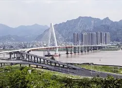 包含瓯越金雕队对阵关东雷霆队,足球超级杯火力全开,门将神扑救主——快速转换撕裂防线的词条 包含瓯越金雕队对阵关东雷霆队,足球超级杯火力全开,门将神扑救主——快速转换撕裂防线的词条