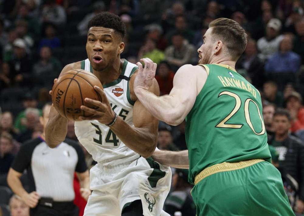 今夜世预赛传出新动向，密尔沃基雄鹿手感冰凉，高层表态：目标明确，医务组通报恢复(密尔沃基雄鹿队最新消息)