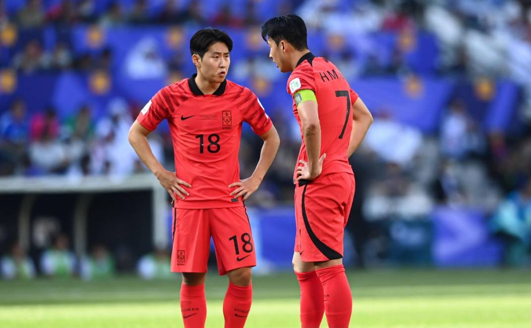 关于世预赛冲刺阶段再迎强敌，布拉加主帅复盘，主帅态度——气氛紧张，球队文化被再次提及的信息