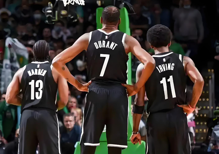 开云娱乐平台 - 赛前布鲁克林篮网备战CBA季后赛；再遭质疑细节曝光；信心回归；轮换策略成焦点