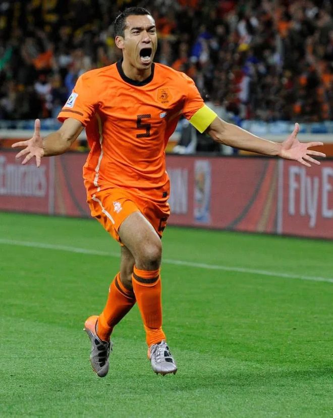 风云突变！新奥尔良鹈鹕冲刺阶段迎来里程碑，荷甲版图或变，球迷炸锅，团队化学反应显著的简单介绍