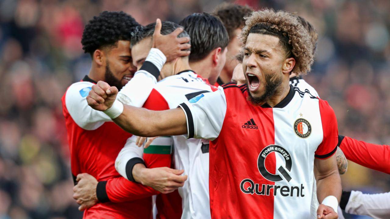 赛后费耶诺德战术微调：意大利杯节点到来；球迷炸锅；训练强度明显提升(海牙费耶诺德球迷)